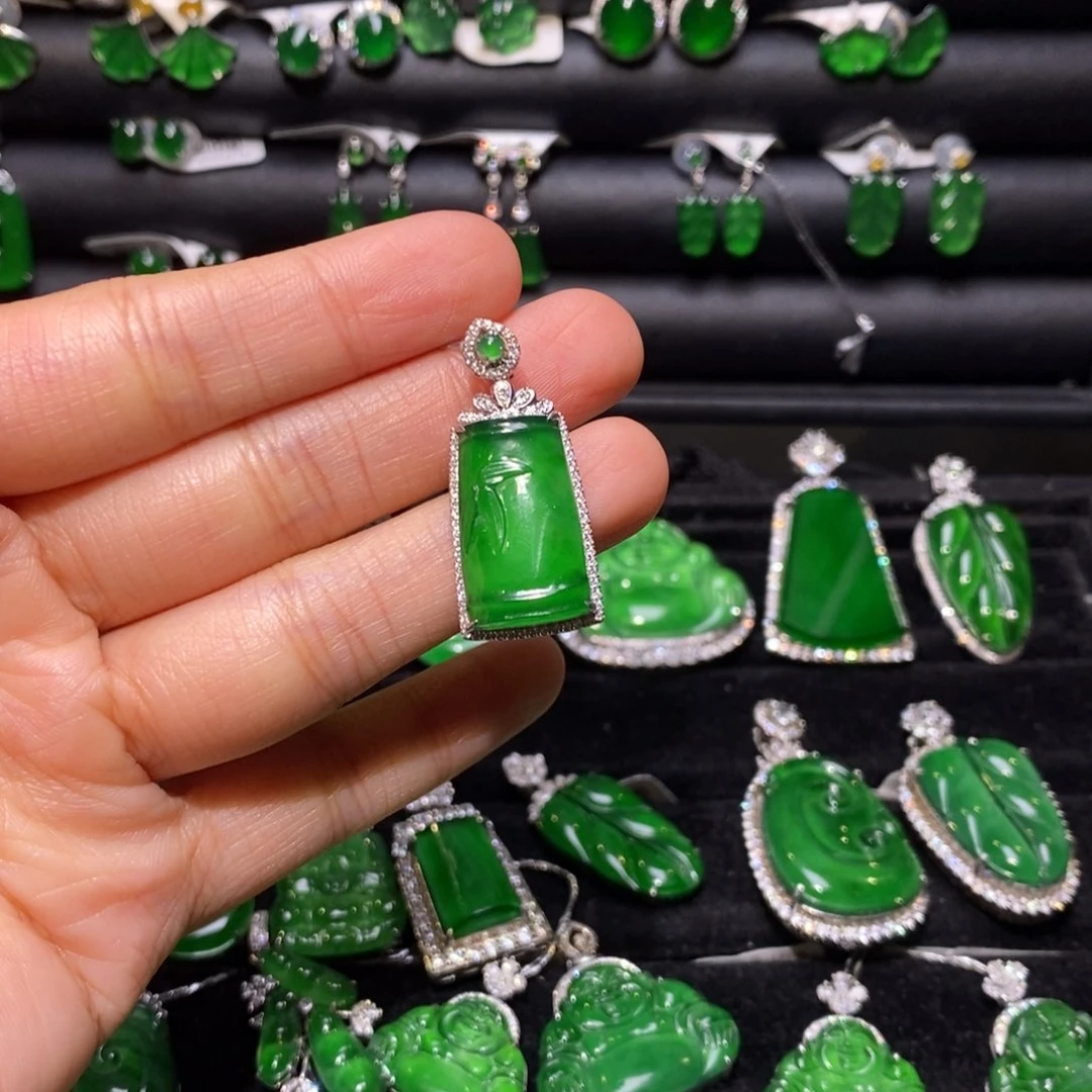 翡翠18K金镶嵌吊坠(不含链)竹节