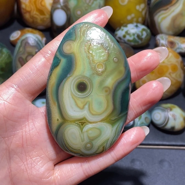 【闪购商品】未镶嵌玛瑙/玉髓珠宝奇石k
