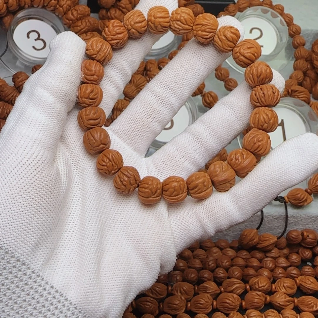 手串桃核金豆手串