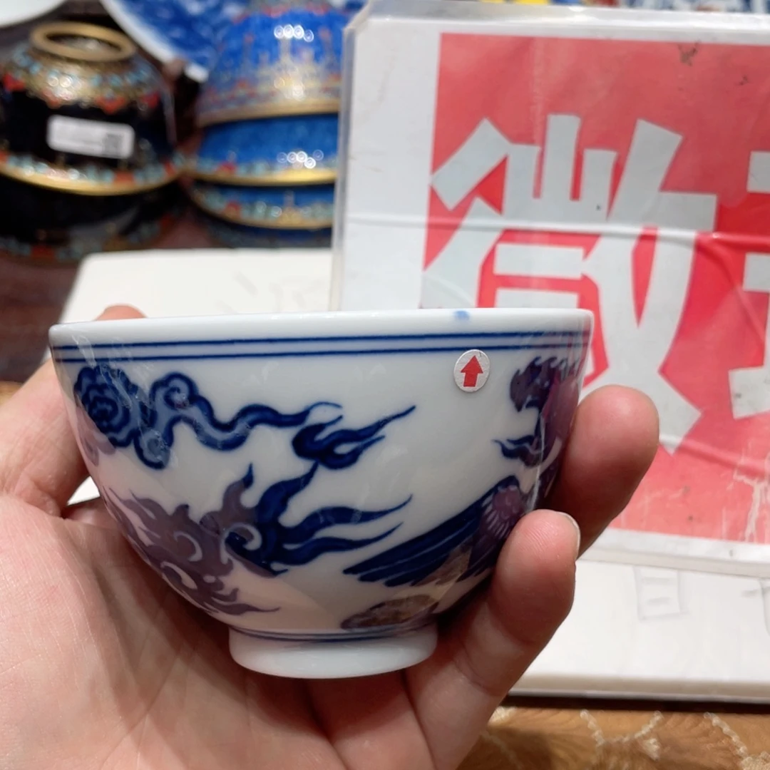 清透的质地和细腻透亮质地