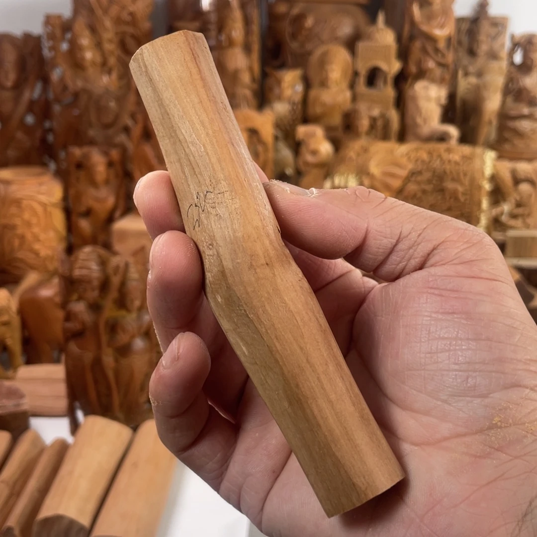 M***I把件檀香木老山檀香