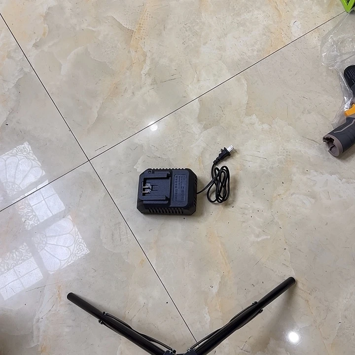 全新充电器一个A3