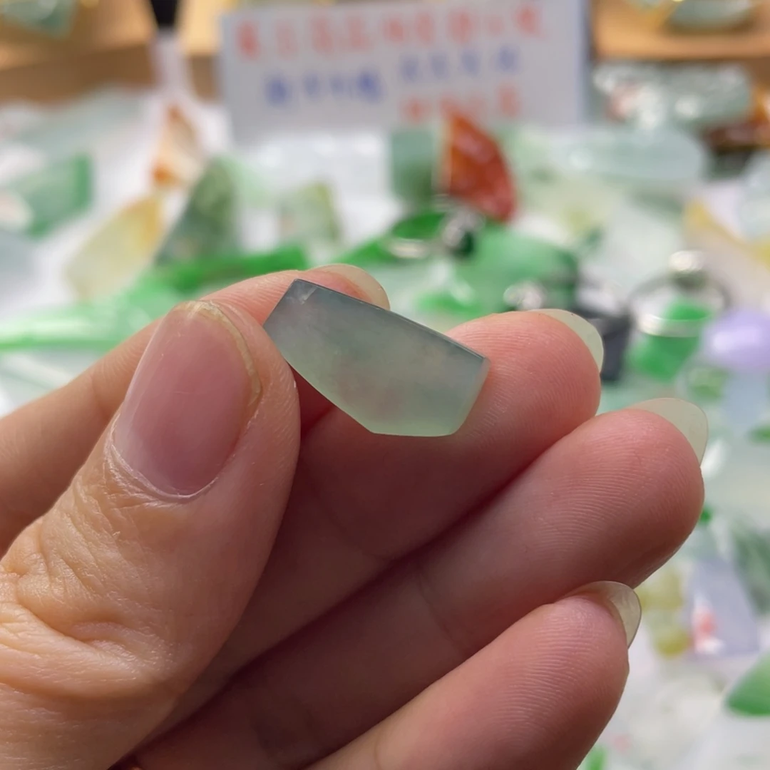 定制翡翠未镶嵌天然缅甸翡翠