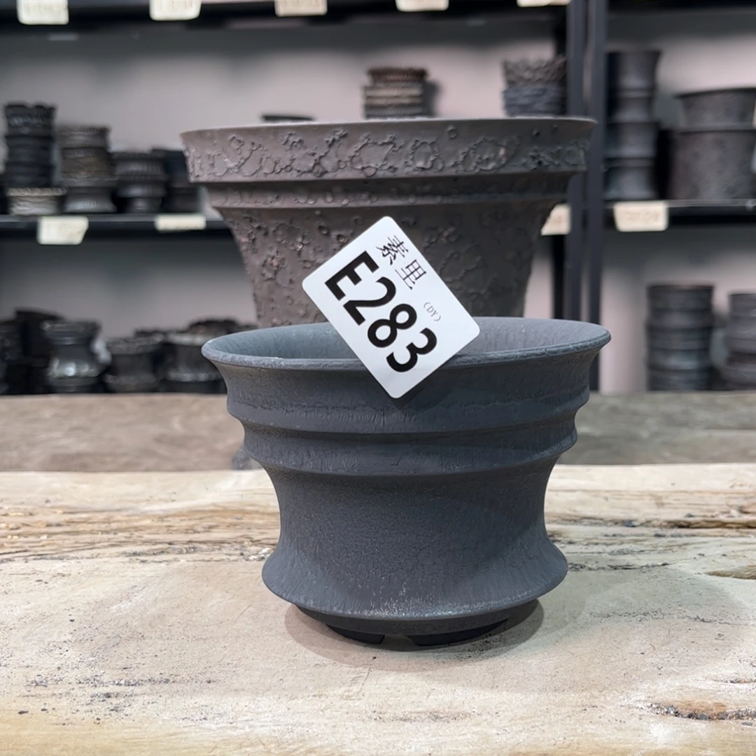 陶内口12.5高9瑕疵