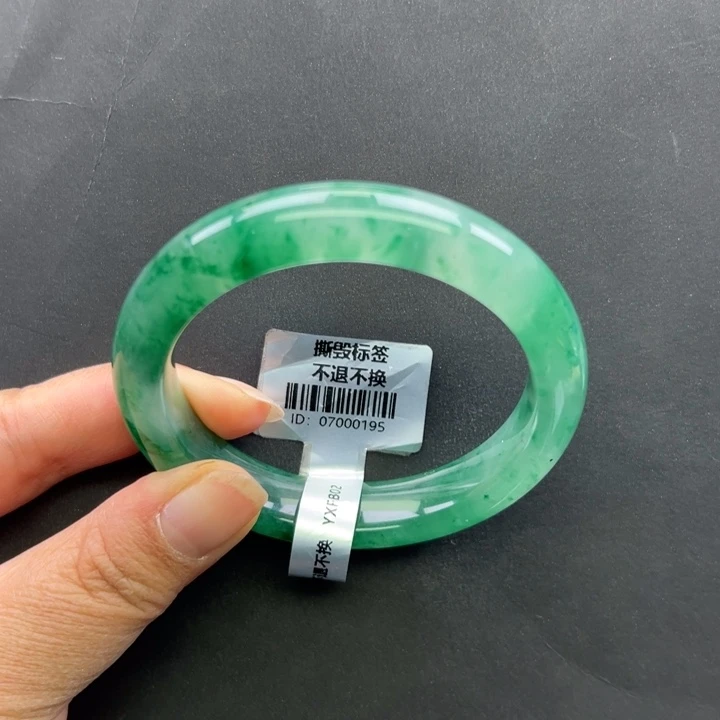 石英质玉（非洲翠）未镶嵌手镯+菩提56.6