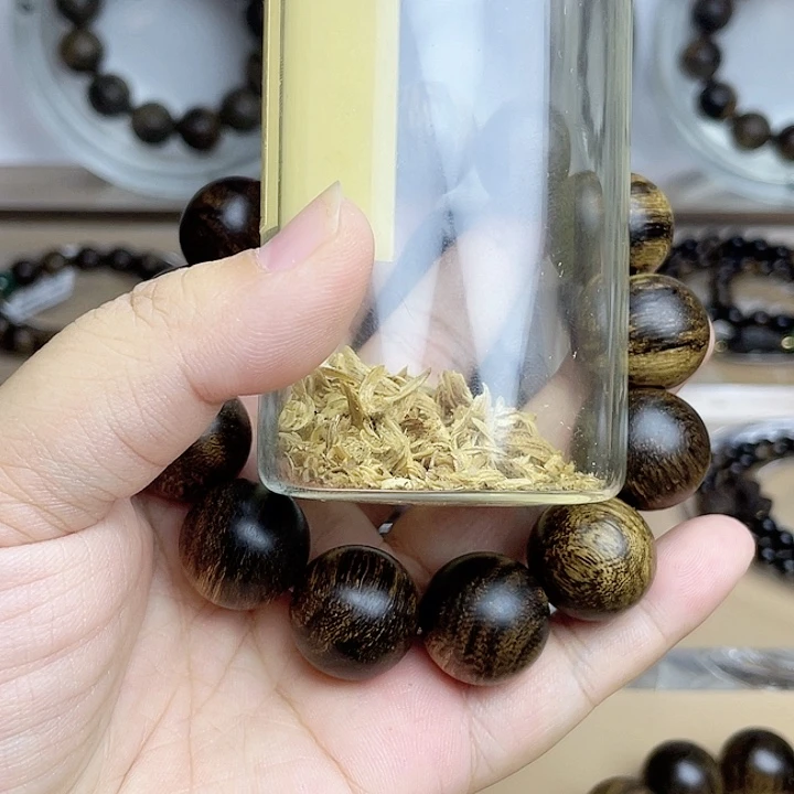 沉香碎屑沉香二**武越南芽庄白奇玉化留疤嘤子虎斑