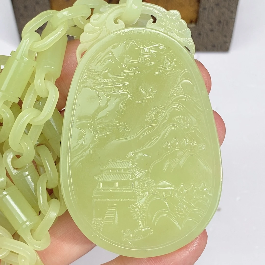 和田玉未镶嵌颈饰