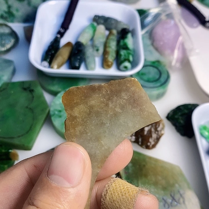 翡翠散珠天然翡翠A货挂件