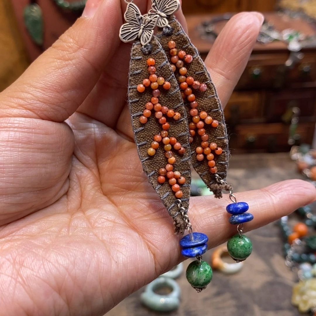 翡翠吊坠(赠链)未镶嵌