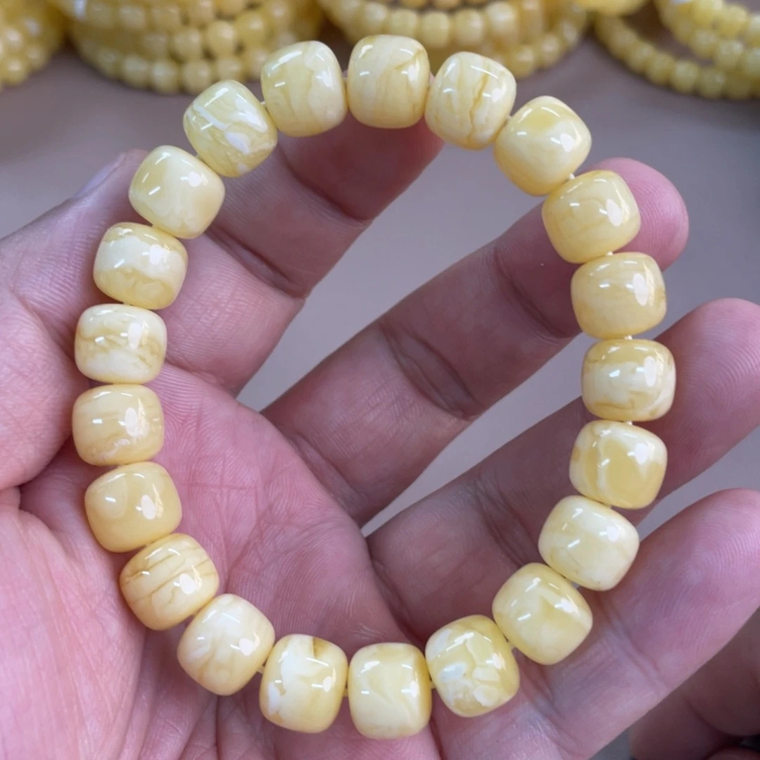 琥珀裸石未镶嵌1450000000