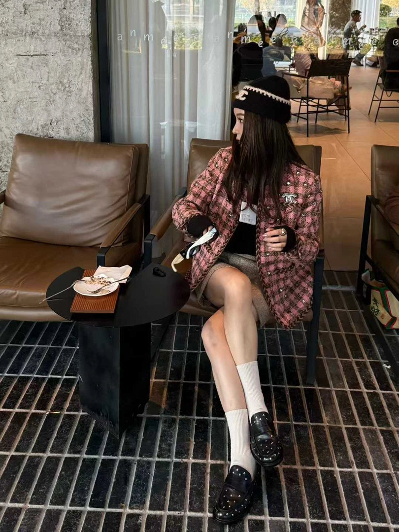 GIUSEPPE DI MORABITO品牌授权 25FW秋冬新品 粉棕格纹镶钻外套