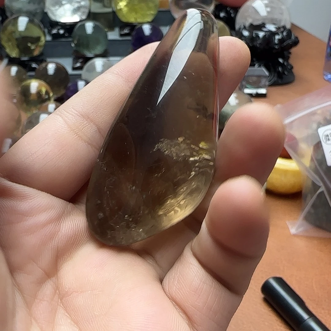 水晶摆件未镶嵌a095