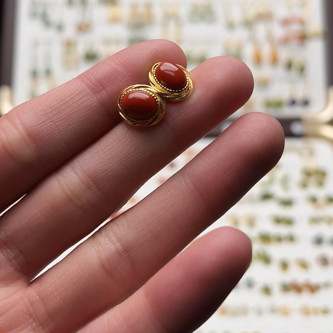 银S925镀金镶嵌和田玉耳钉