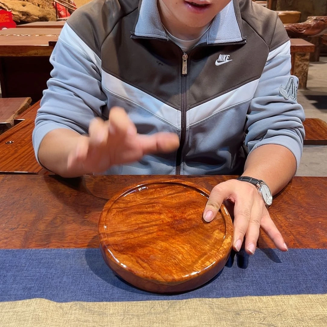 玉木（非红木类）巴花学名古夷苏木