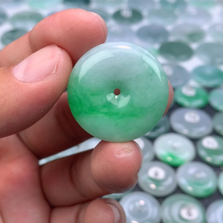 翡翠未镶嵌颈饰缅甸天然A货翡翠29.3-5.7