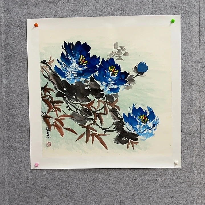 国画花鸟的翅膀是由两