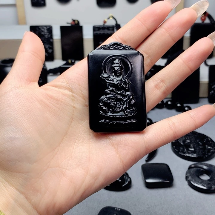 和田玉（墨玉）未镶嵌挂件鲁*子