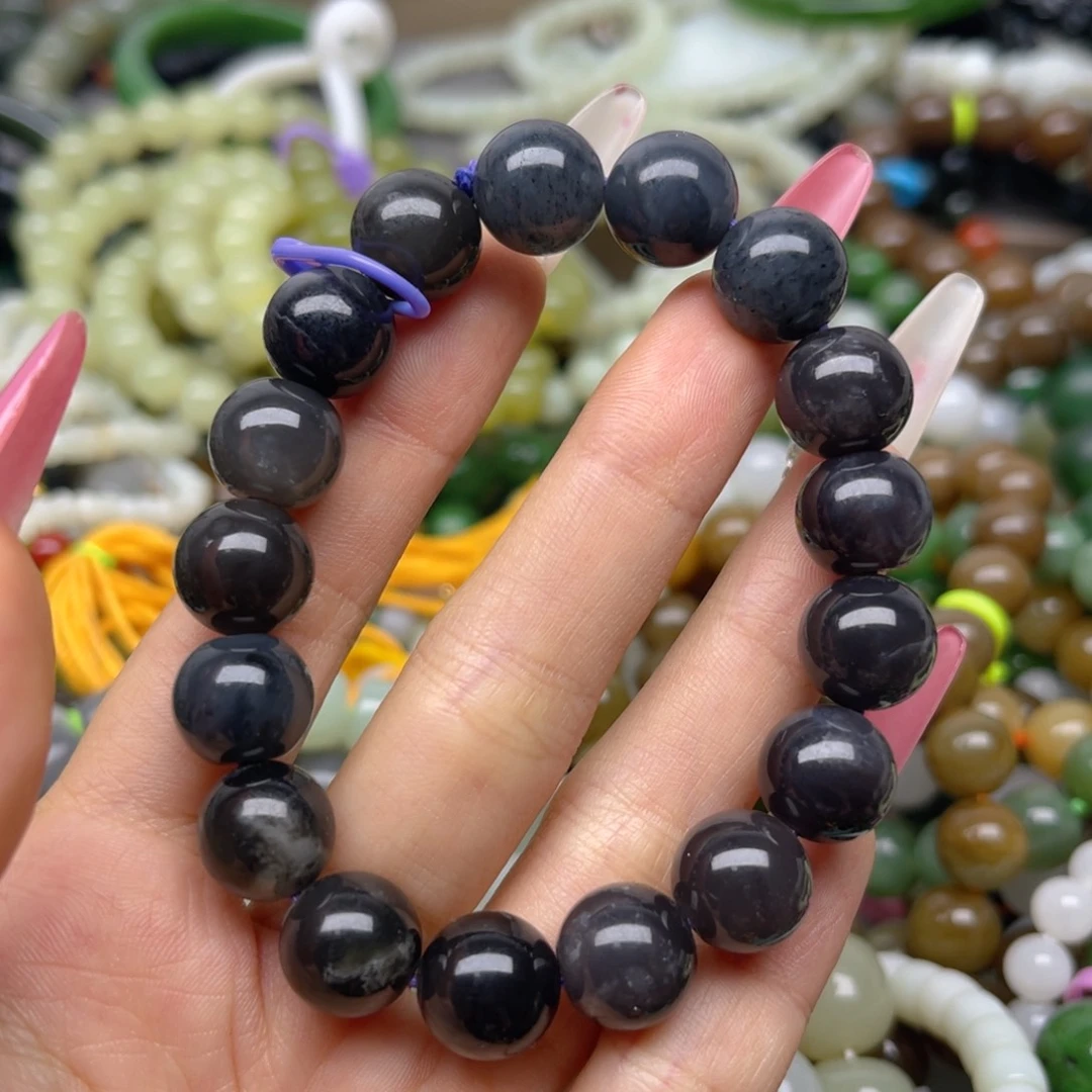 手链未镶嵌和田玉