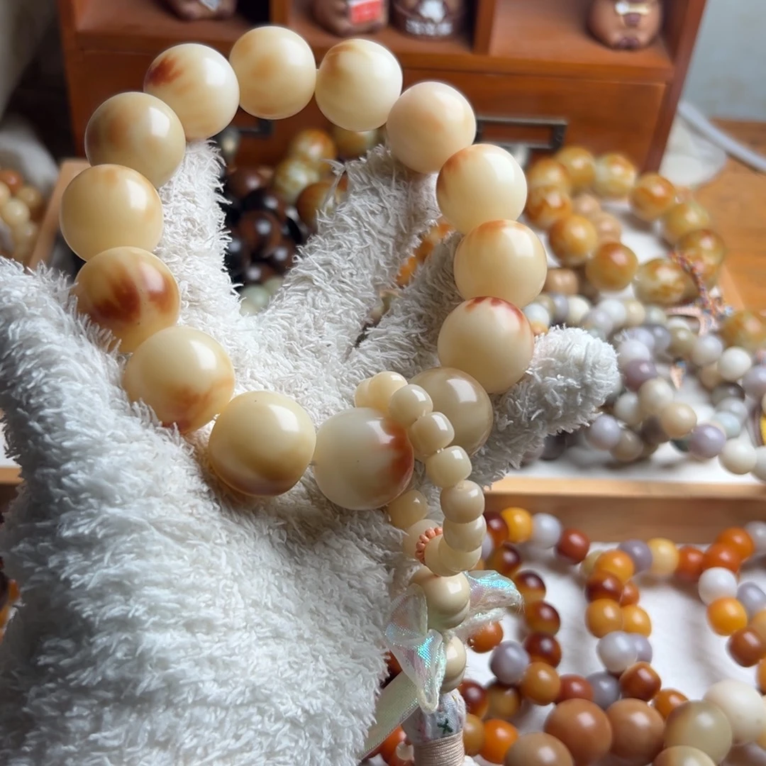 吊坠菩提根/象牙果卡24手持微中瑕