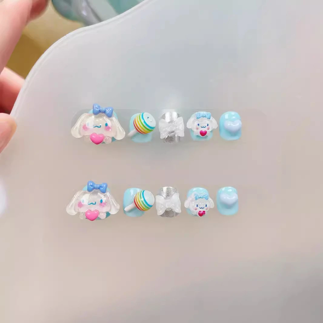 款纯手工穿戴甲可爱卡通玉桂狗云朵萌趣日常无毒美甲指甲贴彩色