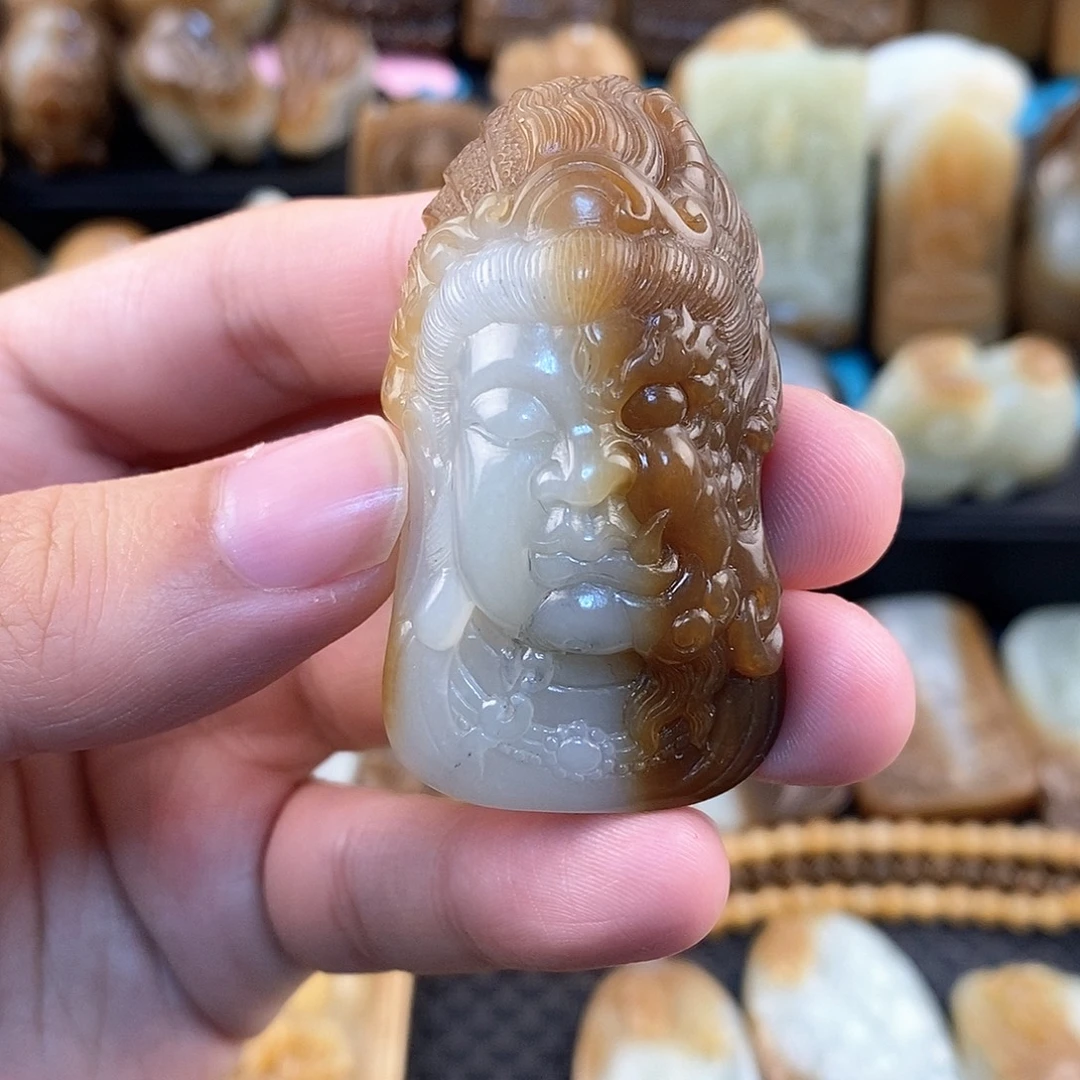 和田玉未镶嵌挂件