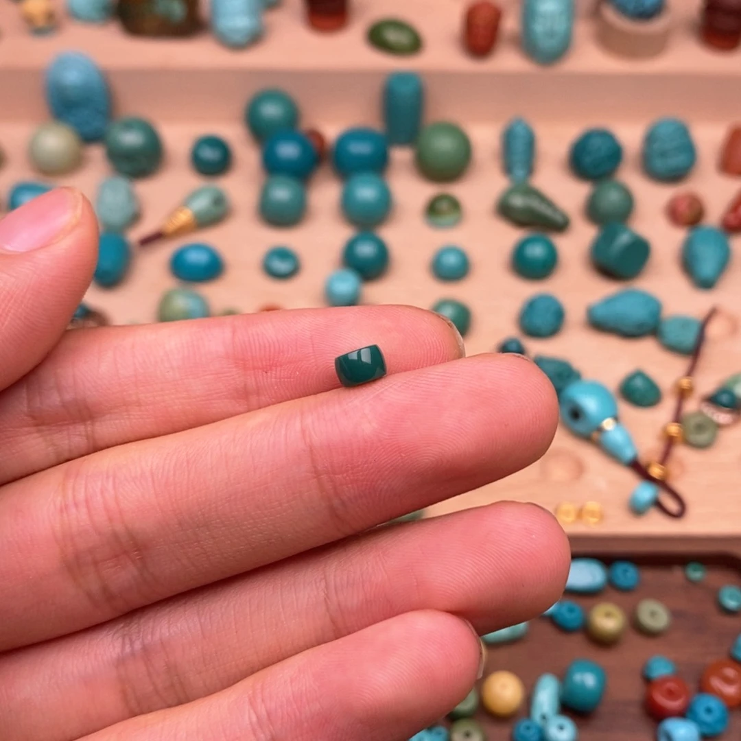 绿松石未镶嵌挂件兔*卜