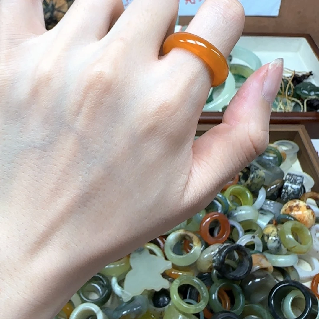 蛇纹石玉未镶嵌戒指20码