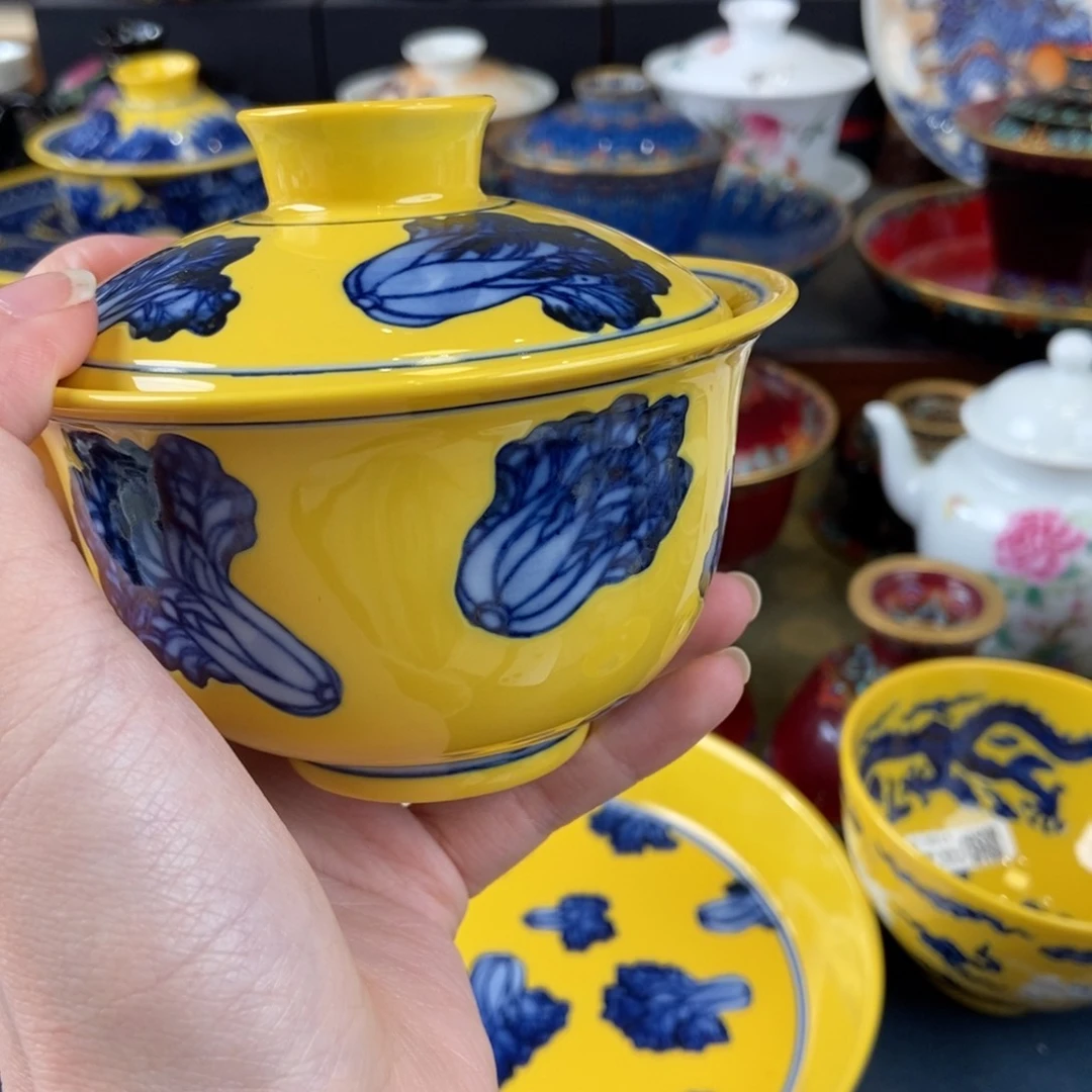 陶瓷艺术家的作品是一