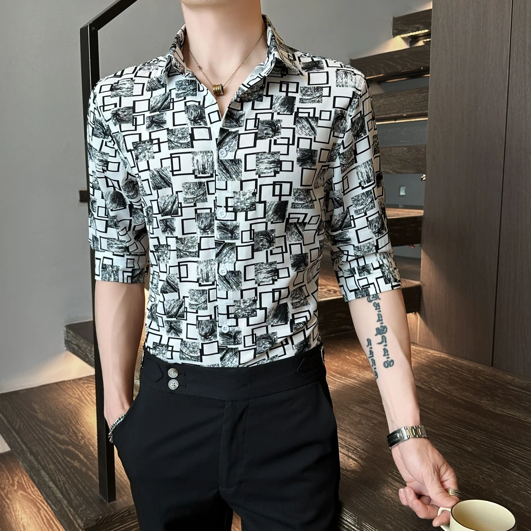 高级感格子印花衬衫男短袖夏季薄款设计感痞帅潮流休闲七分袖衬衣