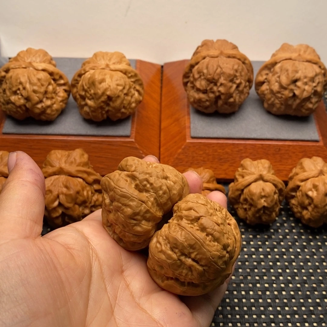 把件文玩核桃边42左右