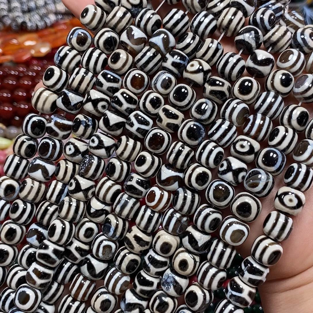 玛瑙/玉髓未镶嵌珠宝半成品玛瑙天珠一条卡11mm