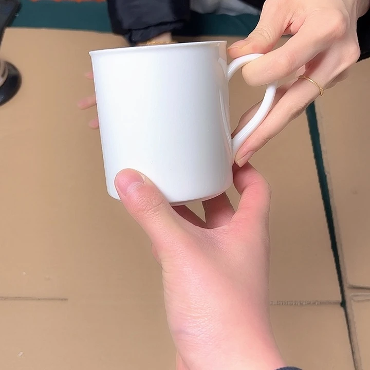 孤品茶具新号开播 只炸一小时