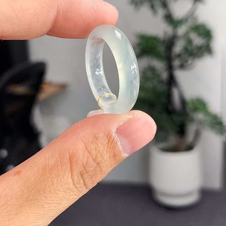 翡翠未镶嵌戒指19号