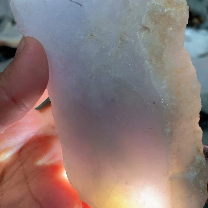 翡翠吊坠(不含链)未镶嵌天然翡翠边角料