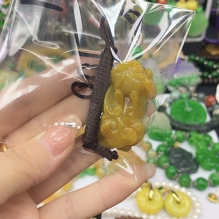 翡翠未镶嵌耳饰47项链