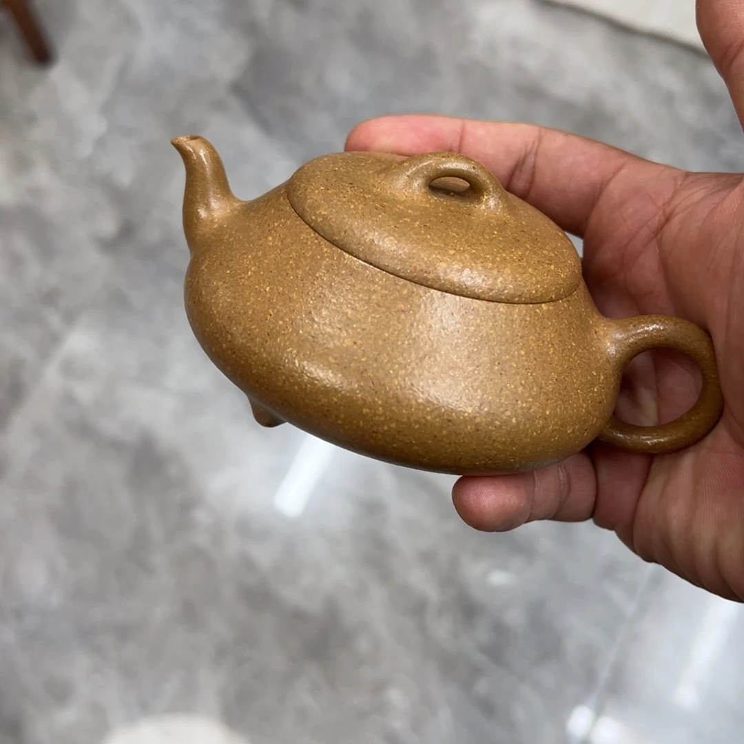宜兴紫砂壶是我国