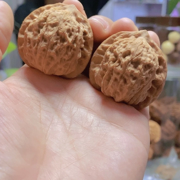 【闪购商品】文玩核桃把件39.5崔凯
