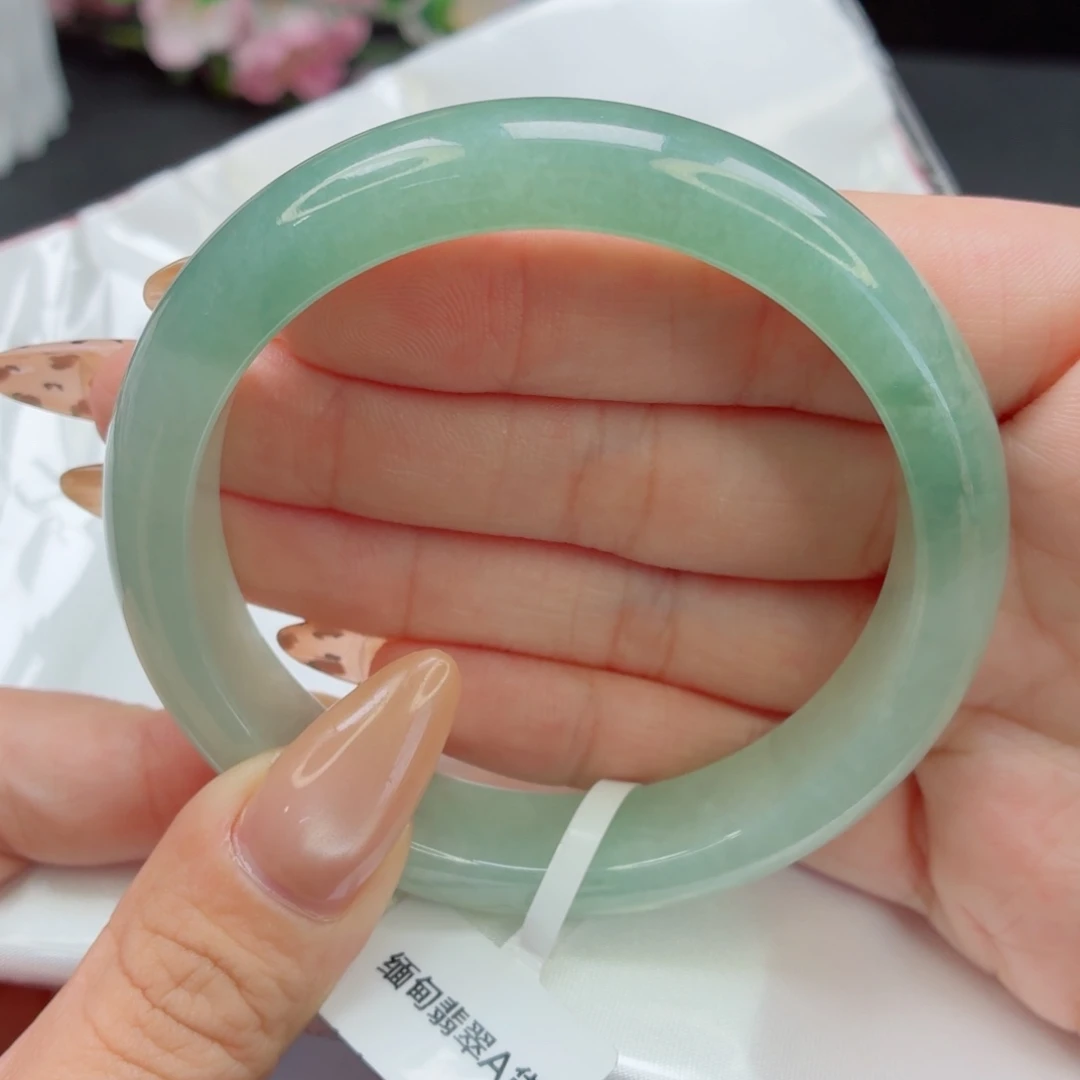 未镶嵌手镯翡翠16