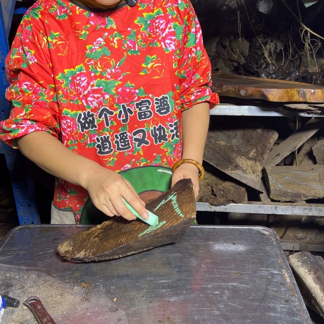 L***Z金丝楠222222222222222222