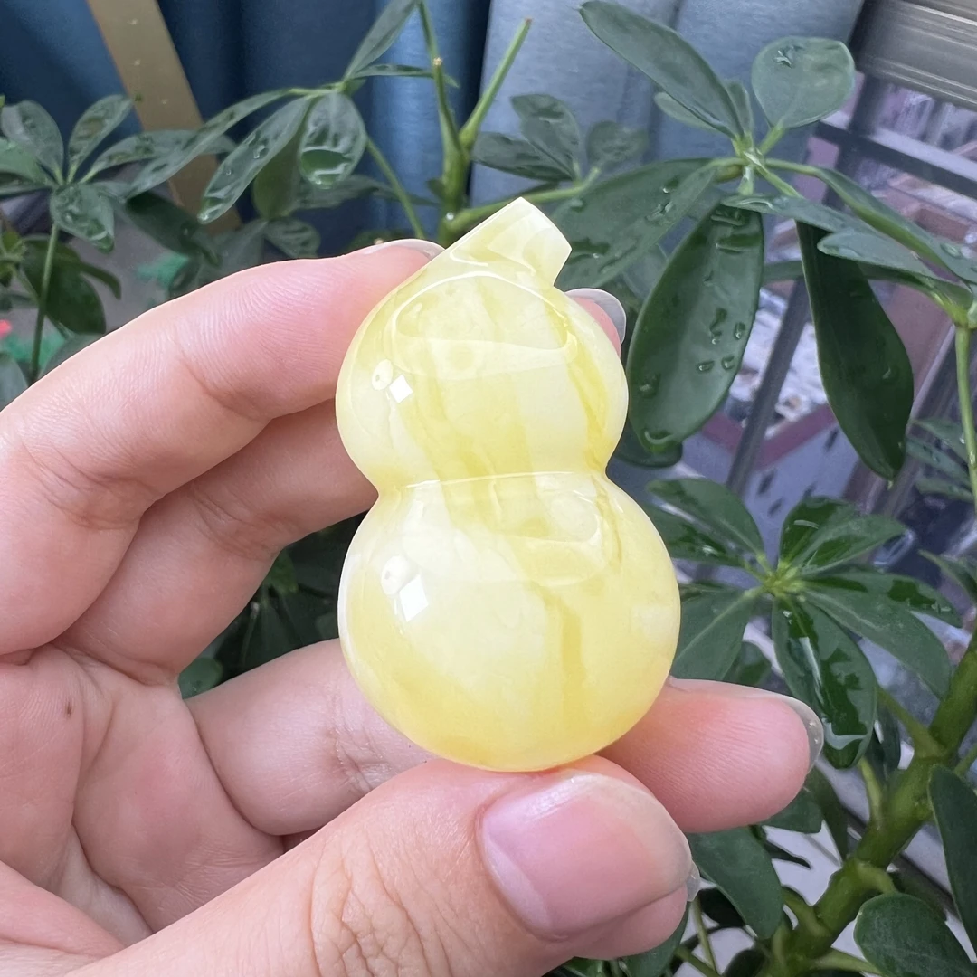 天然原矿白花蜜蜡葫芦吊坠15.7g 自然光一物一拍带证书
