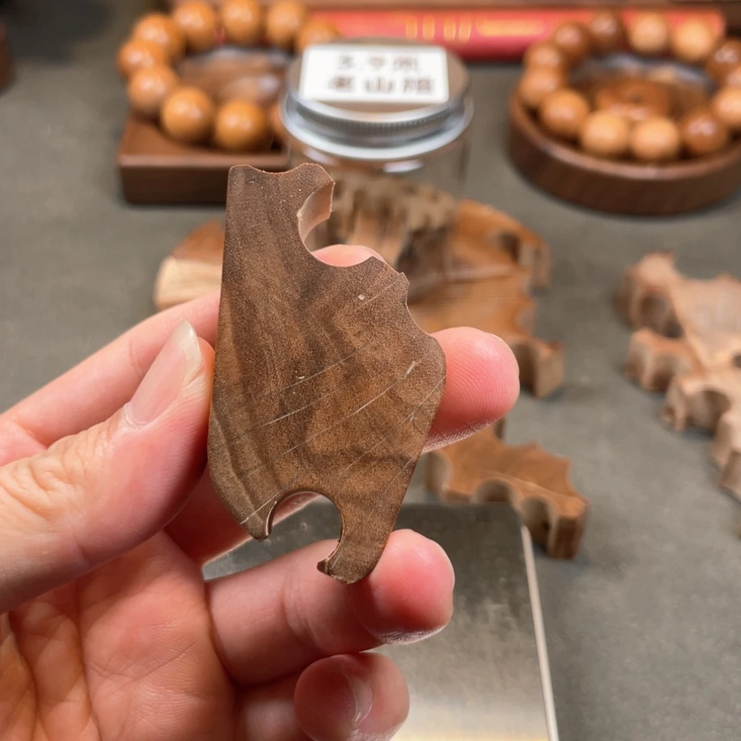 檀香木手串/手链V*宏老山檀小吊坠 瑕疵