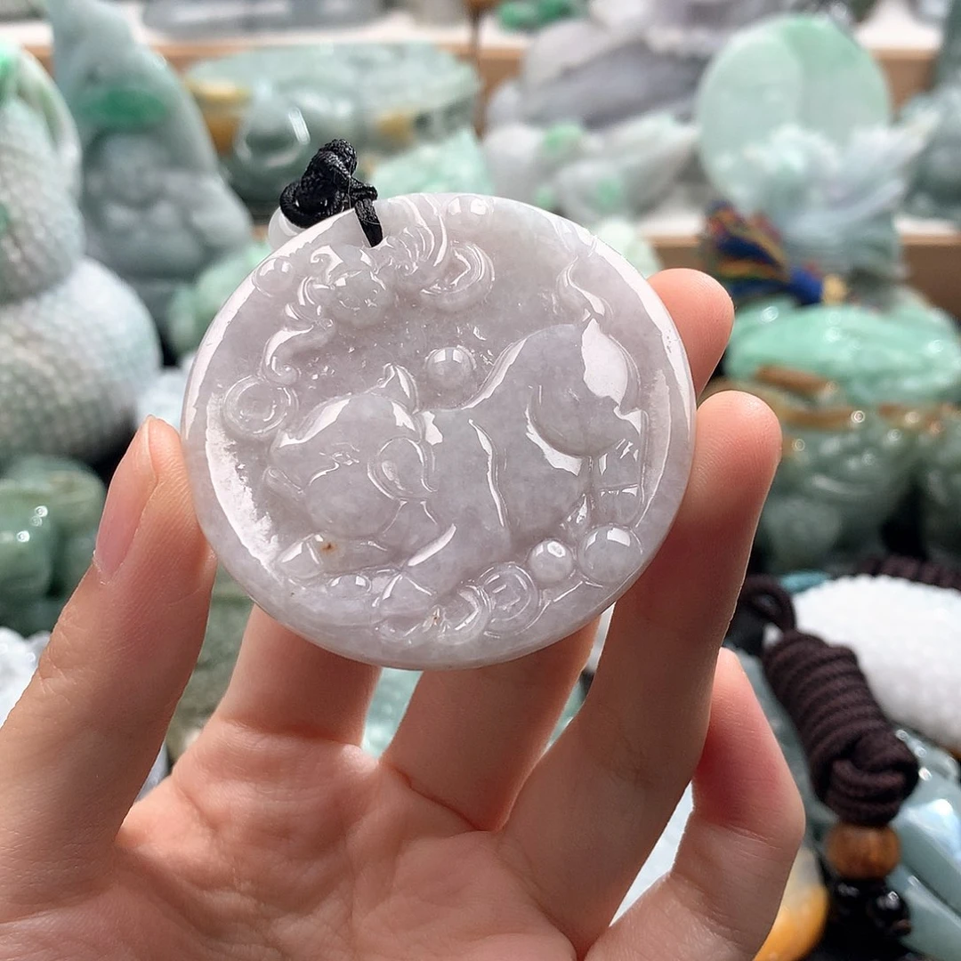 吊坠(不含链)未镶嵌翡翠