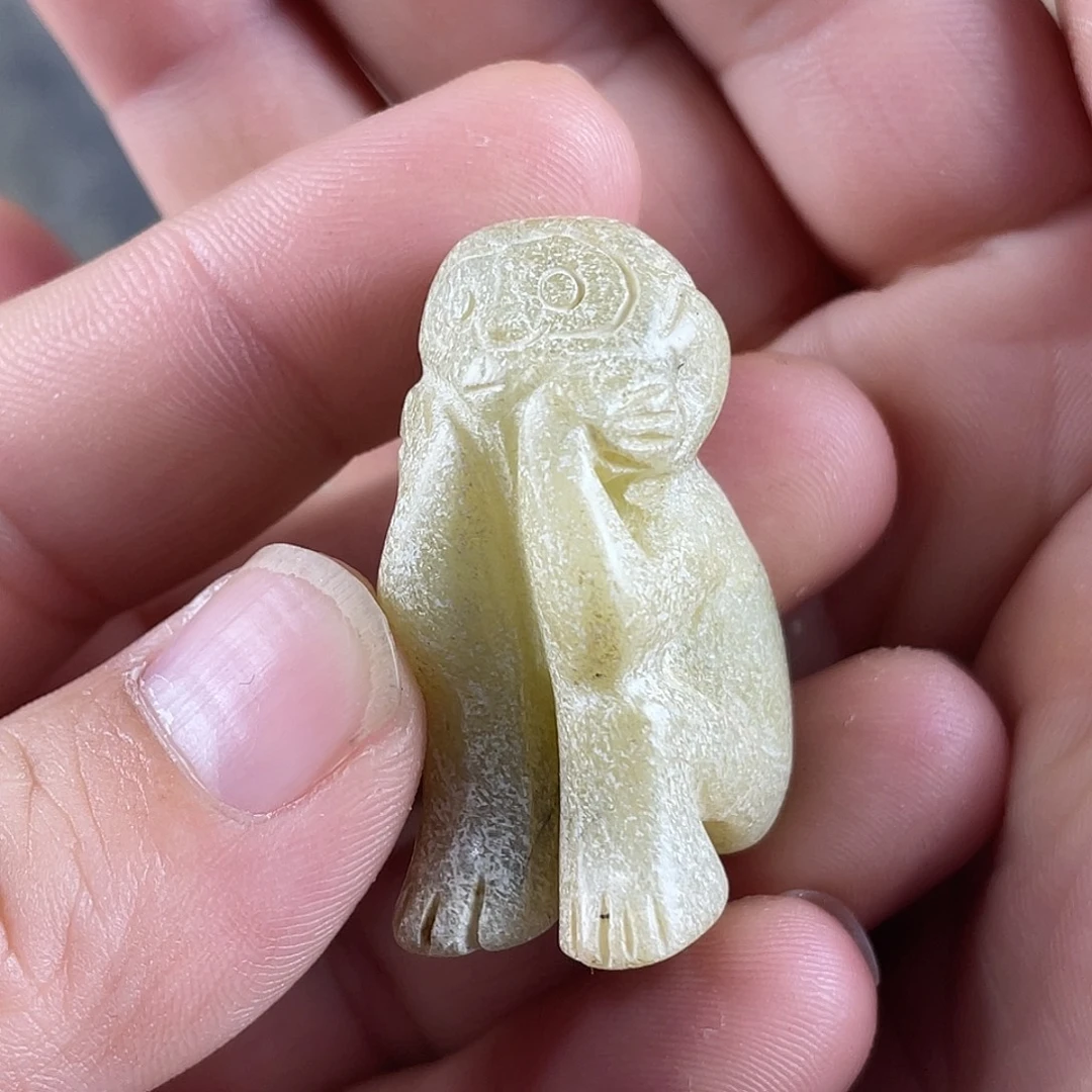 和田玉（糖玉）未镶嵌挂件