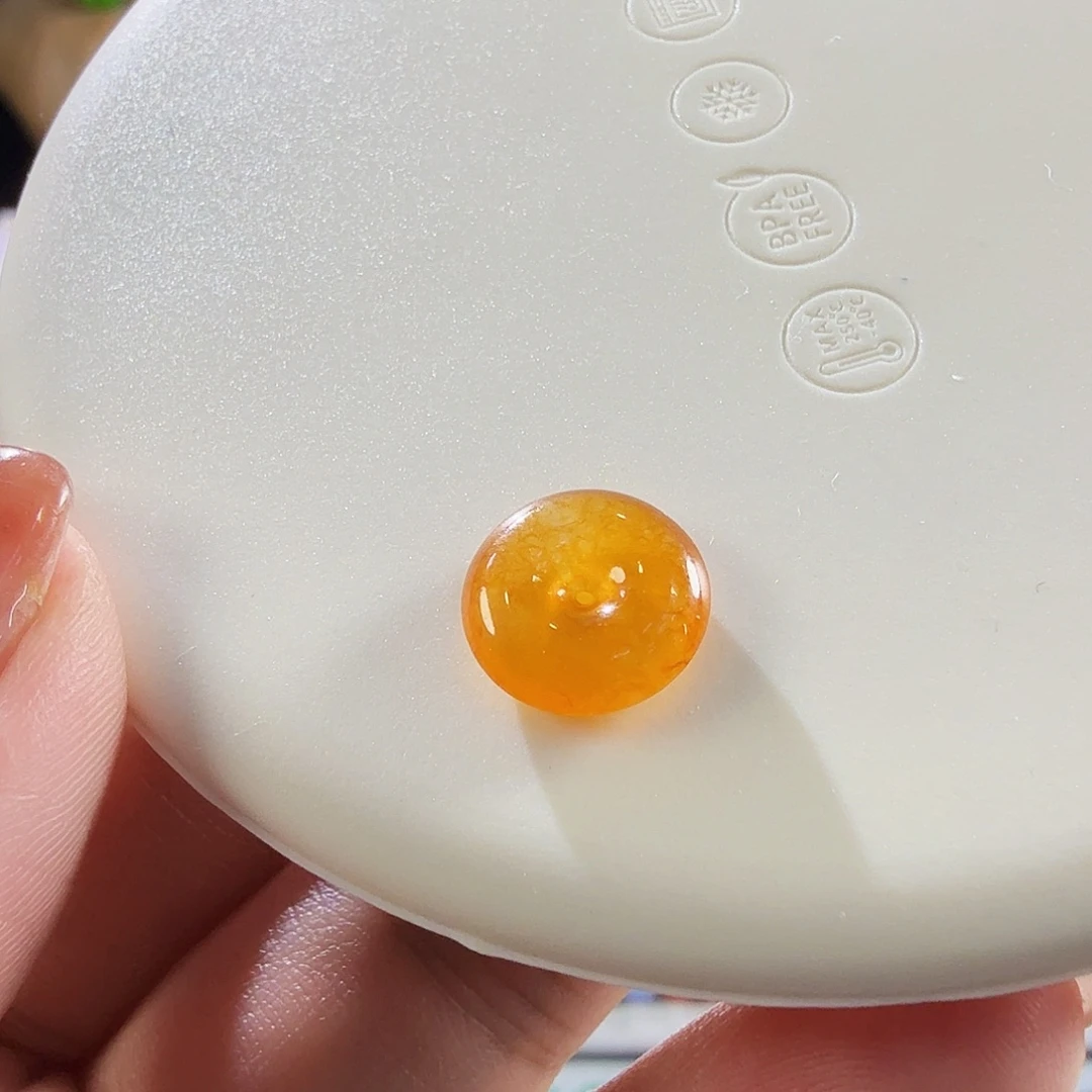 翡翠未镶嵌颈饰裸石