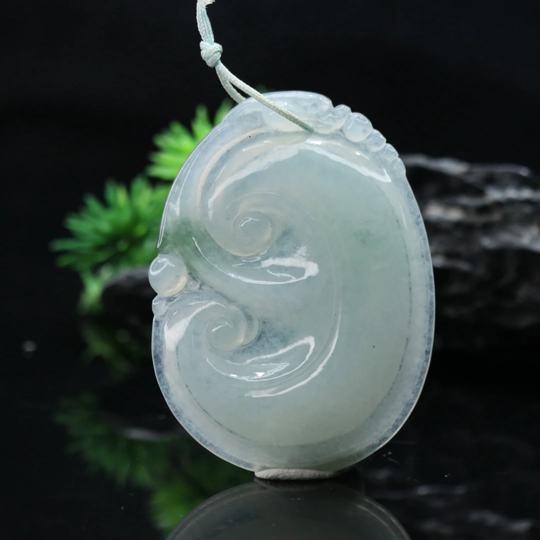 28天然缅甸翡翠A货如意吊坠/600073/上海嘉禾拍卖