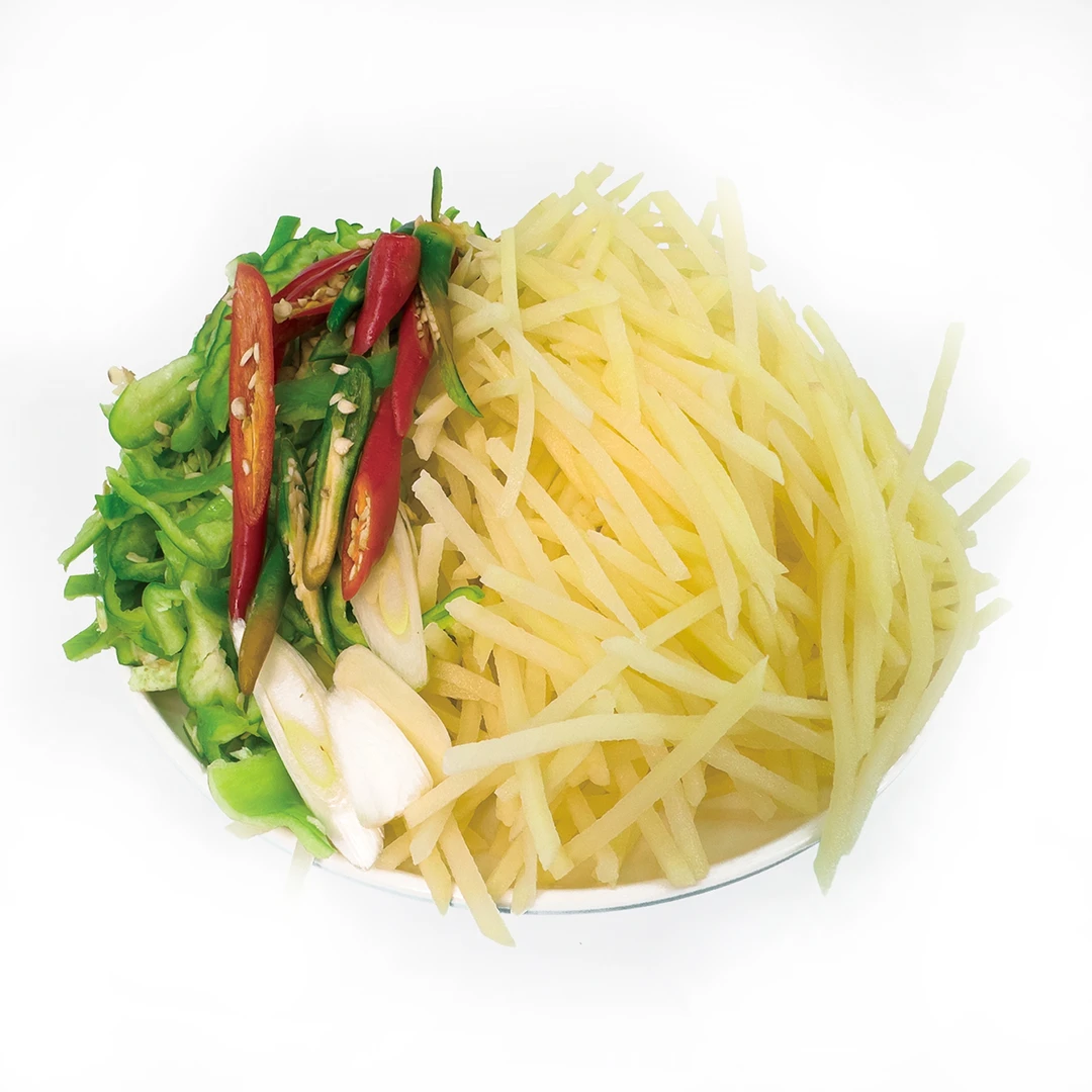 青椒土豆丝：土豆丝400g，青椒100g蔬菜