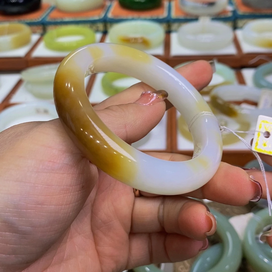 和田玉且末糖白53未镶嵌꧁****꧂