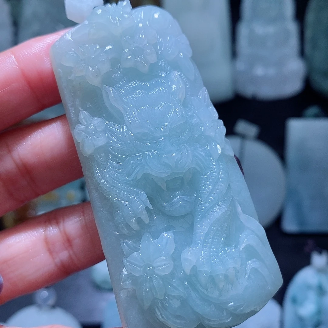 定制翡翠未镶嵌翡翠