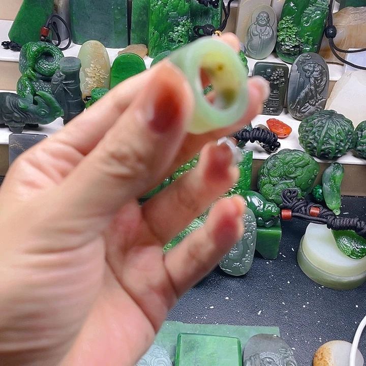 未镶嵌和田玉珠宝半成品