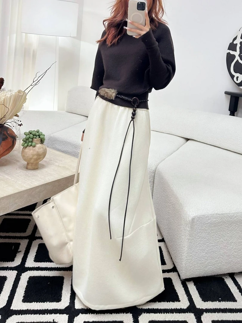 老吴的衣橱 时尚后开叉松紧腰半身裙女秋冬休闲慵懒长裙K351